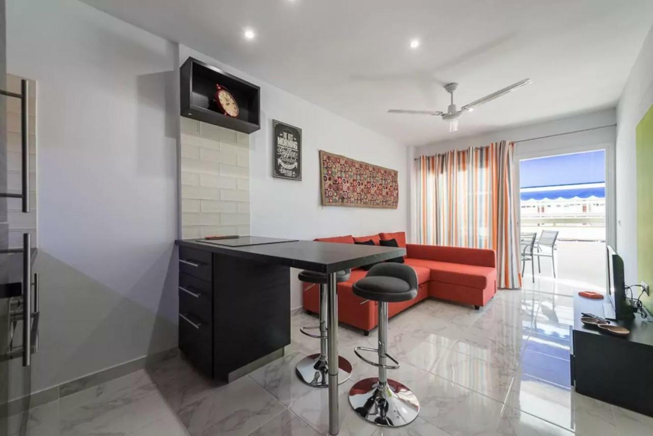 5 Min Walk From Yumbo 208 Apartment ปลายา เดล อิงเกลส ภายนอก รูปภาพ